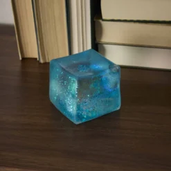 Quetsch-Würfel, blau, 7 cm